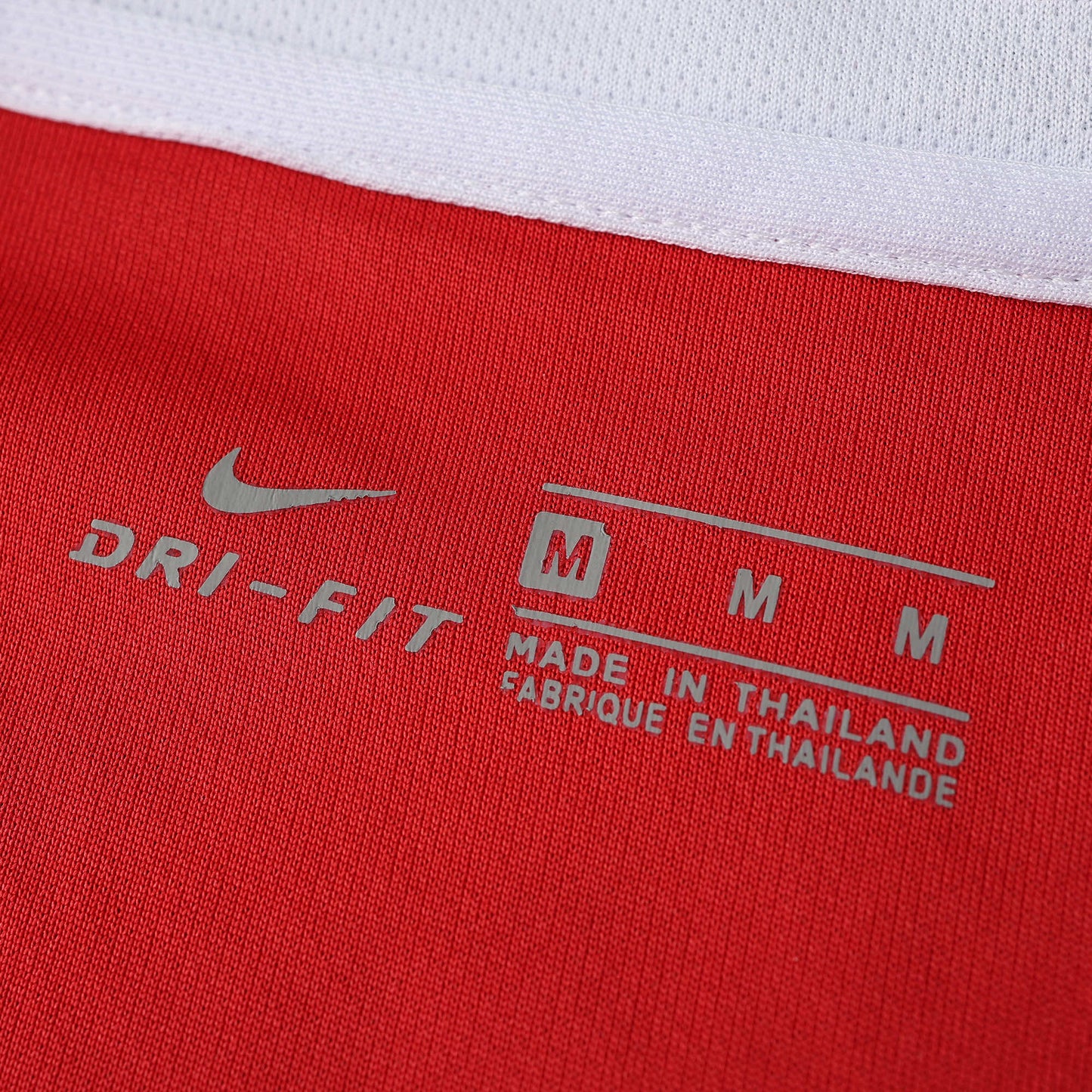 0204 season Arsenal F.C. home retro Fan version