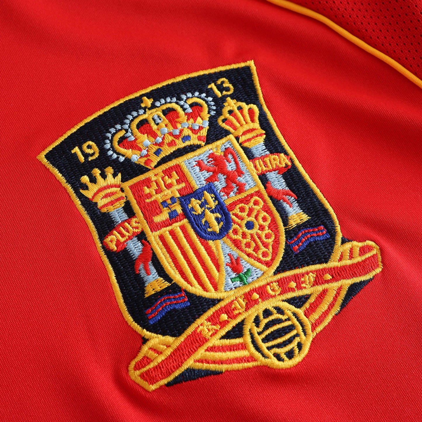 2008 season Spain home retro Fan version