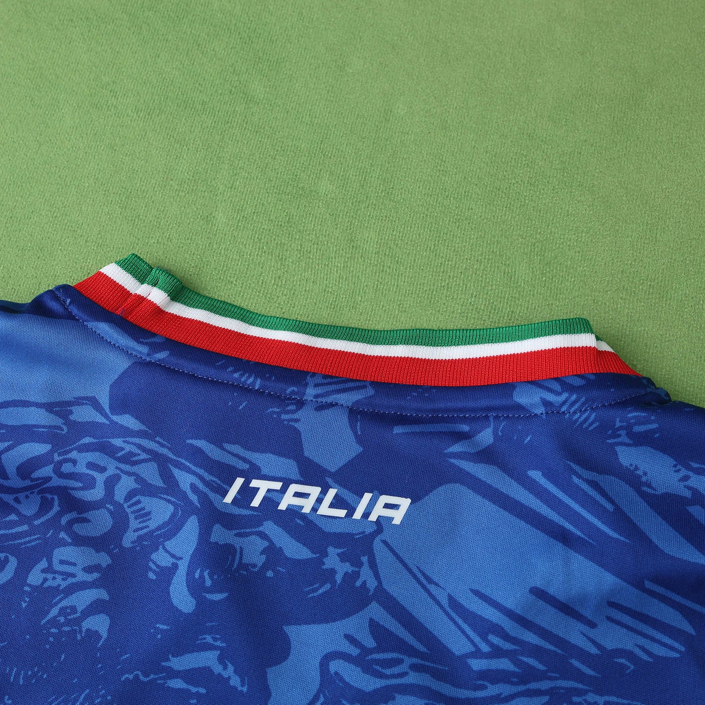 2425 Italy Concept version Fan version